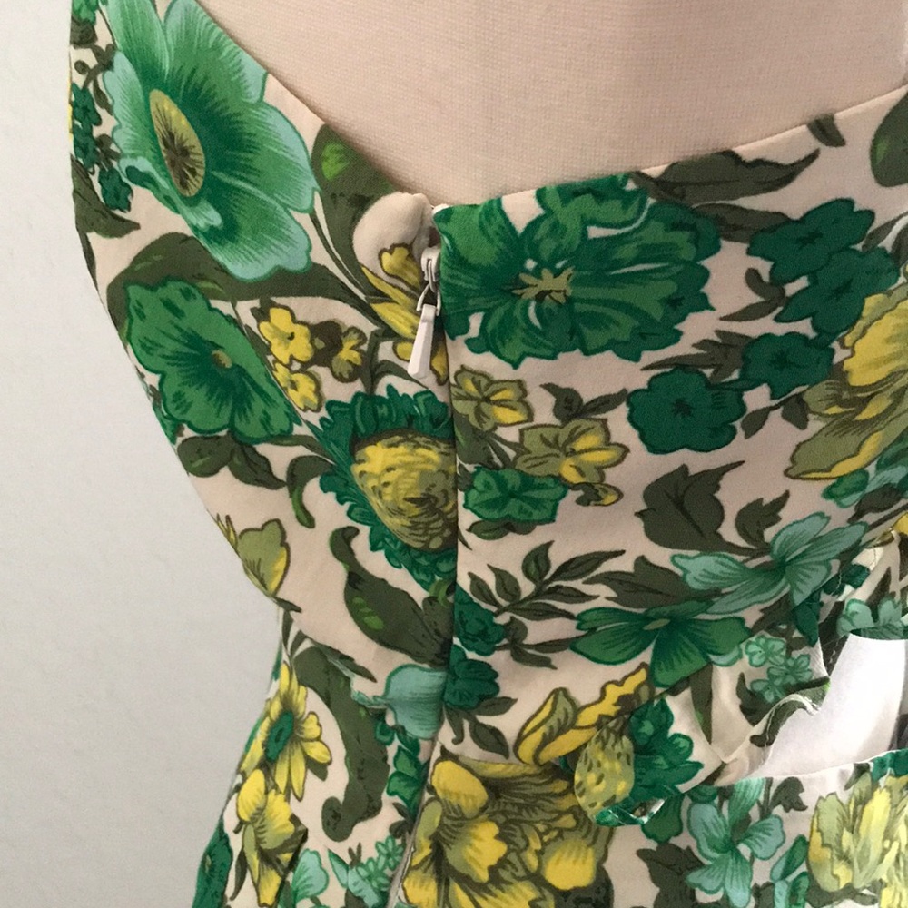 Alice McCall Australian Floral Jumpsuit - Picture 12 of 13